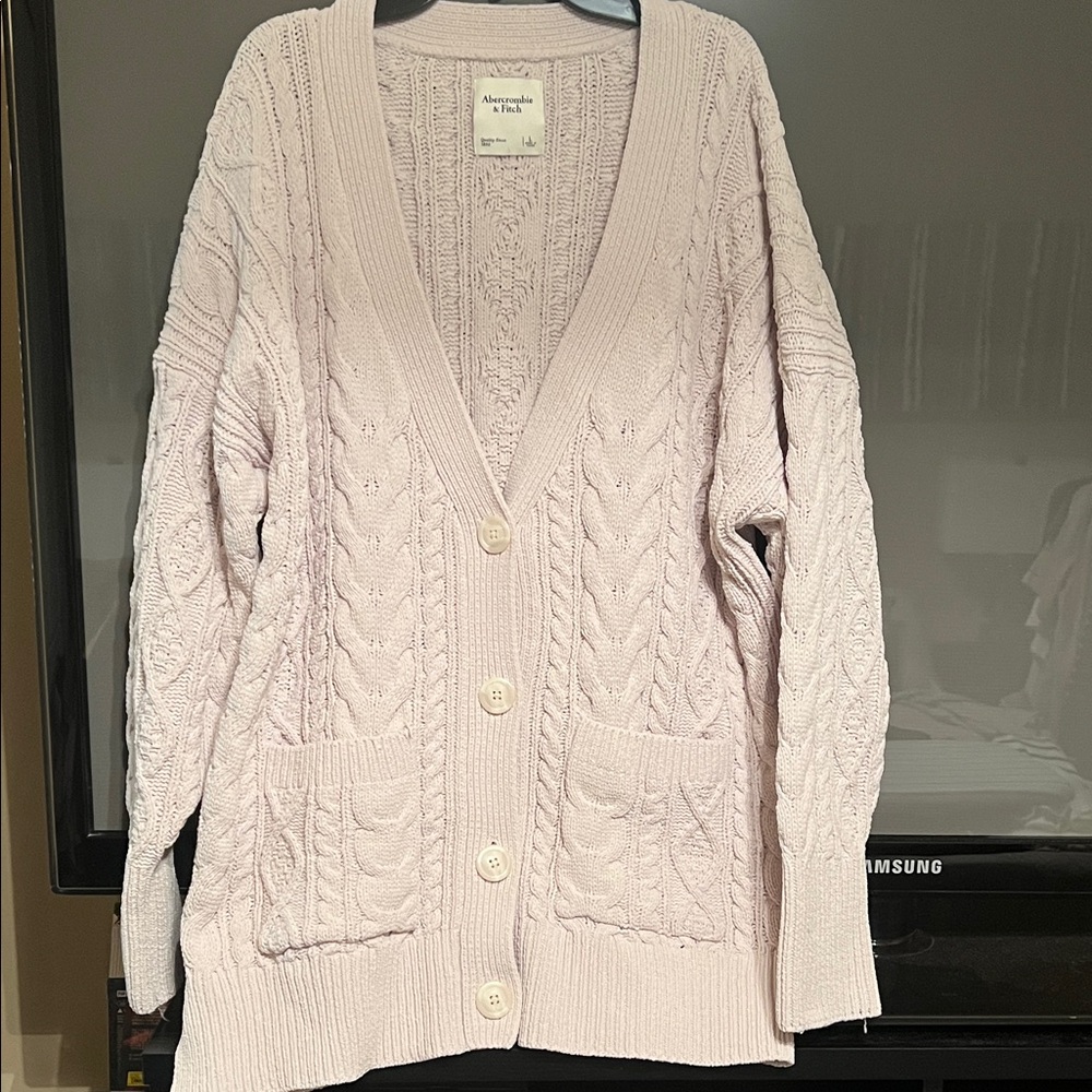 Abercrombie & Fitch Cardigan Sweater